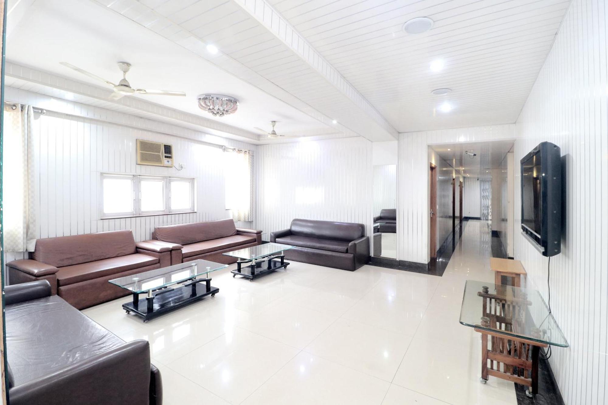 Hotel O Le Bon Ton Ludhiana Eksteriør bilde