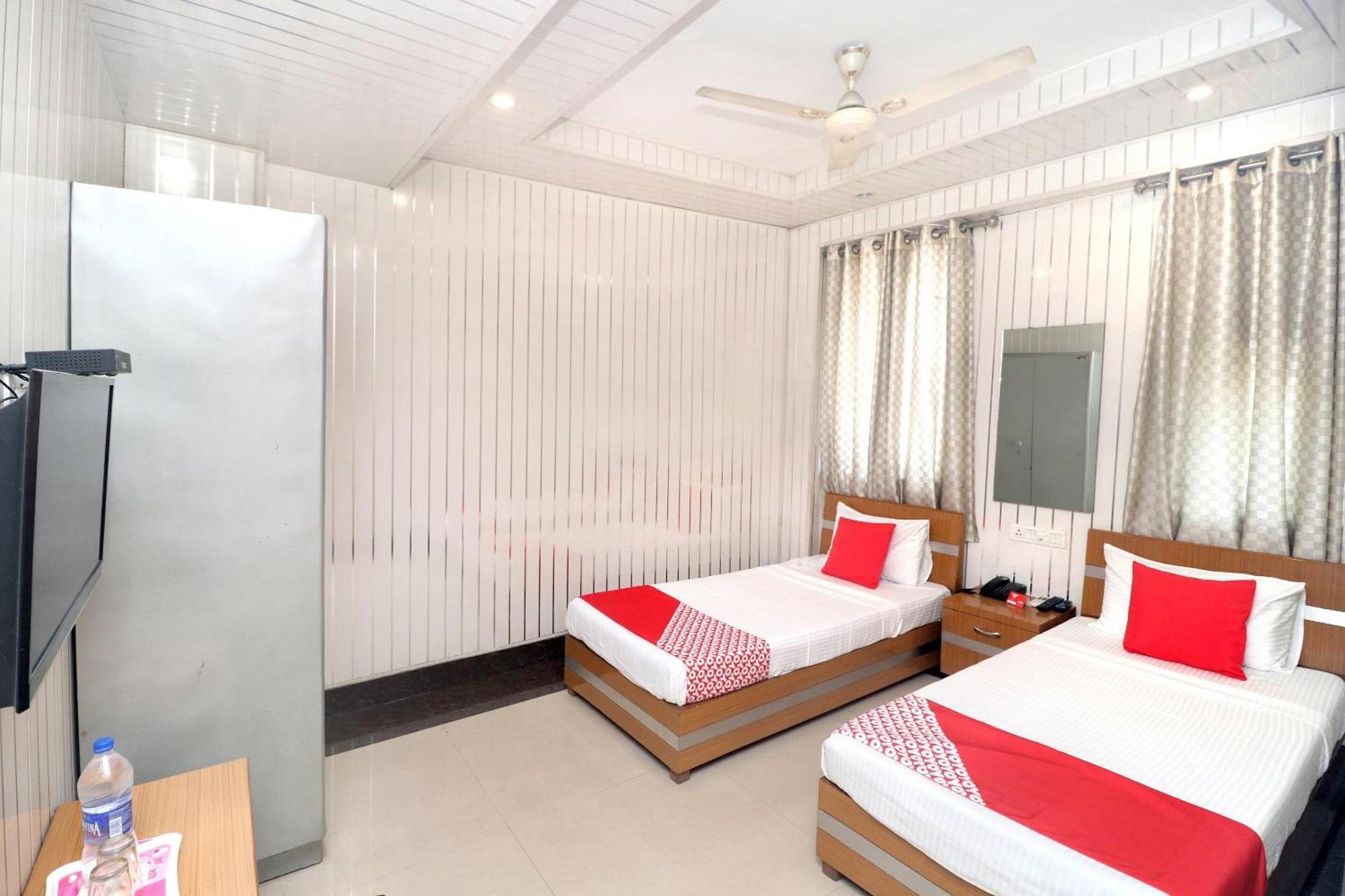 Hotel O Le Bon Ton Ludhiana Eksteriør bilde